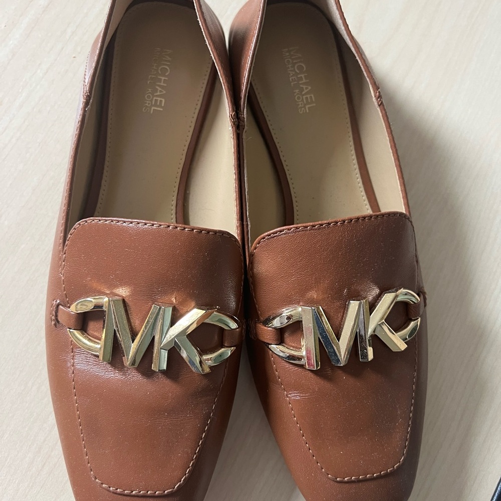 MICHAEL Michael Kors Cognac Leather Loafers with Gold MK Hardware